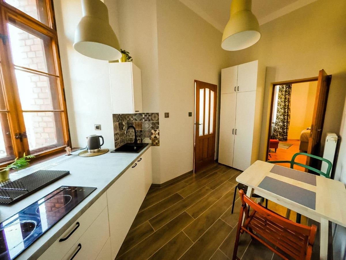 Apartamenty W Wiezy Świdnica Kültér fotó